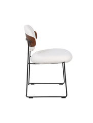 Zénith Chair in Witte Bouclé met Walnootaccenten en Zwart Frame